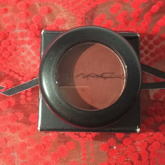 Mac eye shadow - Picture 6 of 6